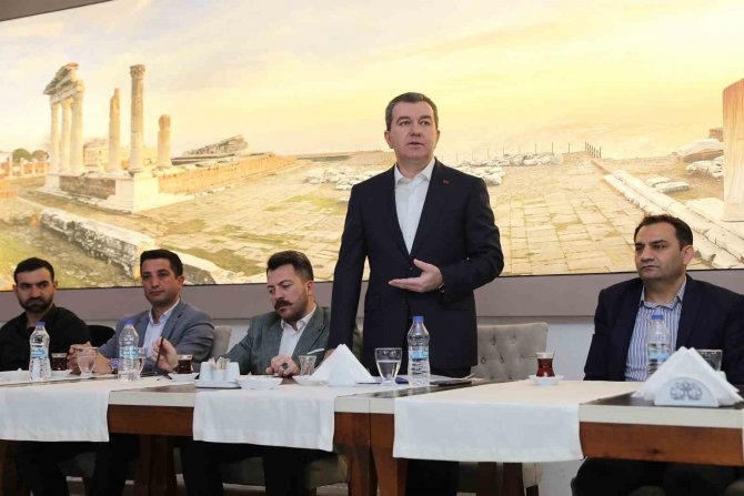 Bergama’da Deprem Konulu Toplantı Düzenlendi
