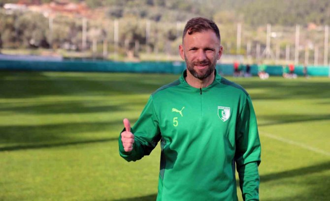 İ̇smet Taşdemir: "Maç Oynamadan 6 Puan Alacak Olan Takımlar Var"