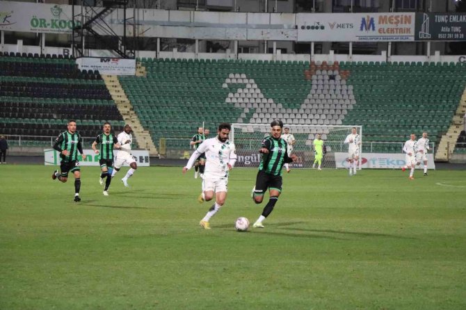 Denizlispor, Depremzedelere Bağışlanacak Maç Gelirini Açıkladı