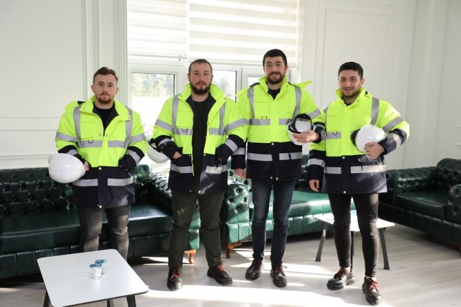 İ̇lkadım Hasar Tespit Çalışmaları İçin Teknik Ekibi Deprem Bölgesine Gönderdi