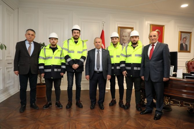 İ̇lkadım Hasar Tespit Çalışmaları İçin Teknik Ekibi Deprem Bölgesine Gönderdi