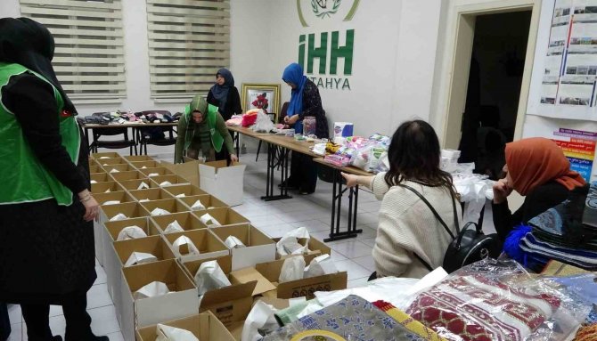 Kütahya’dan Depremzede Kadınlara Hijyen Seti