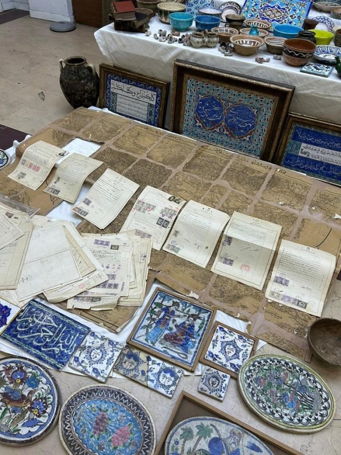 İ̇stanbul’da Tarihi Eser Kaçakçılarına Operasyon: 5 Gözaltı