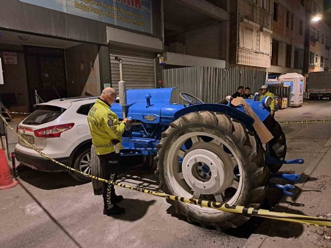 Tamir Ettiği Traktörün Altında Kalan Yaşlı Adam Hayatını Kaybetti