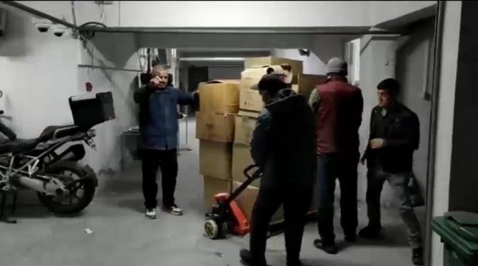 İ̇zmir’de Gümrük Kaçağı 27 Ton Ürün Ele Geçirildi