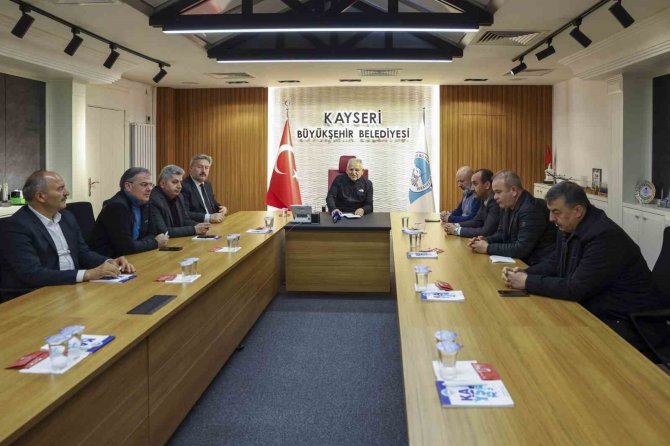Başkan Büyükkılıç: “Ekiplerimiz Sahada”