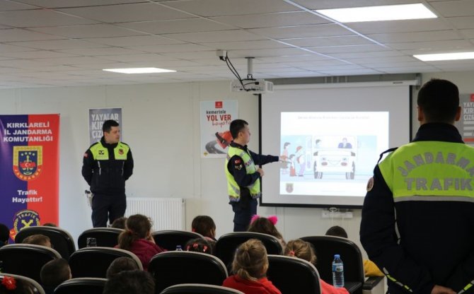 Kırklareli’de Öğrencilere Trafik Eğitimi