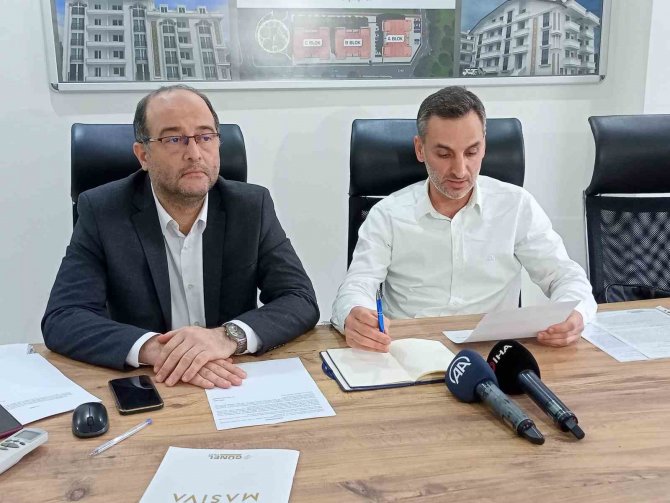 Binanın Kirişlerinin Toprakla Doldurulduğu İddia Edilmişti, Müteahhitten Açıklama