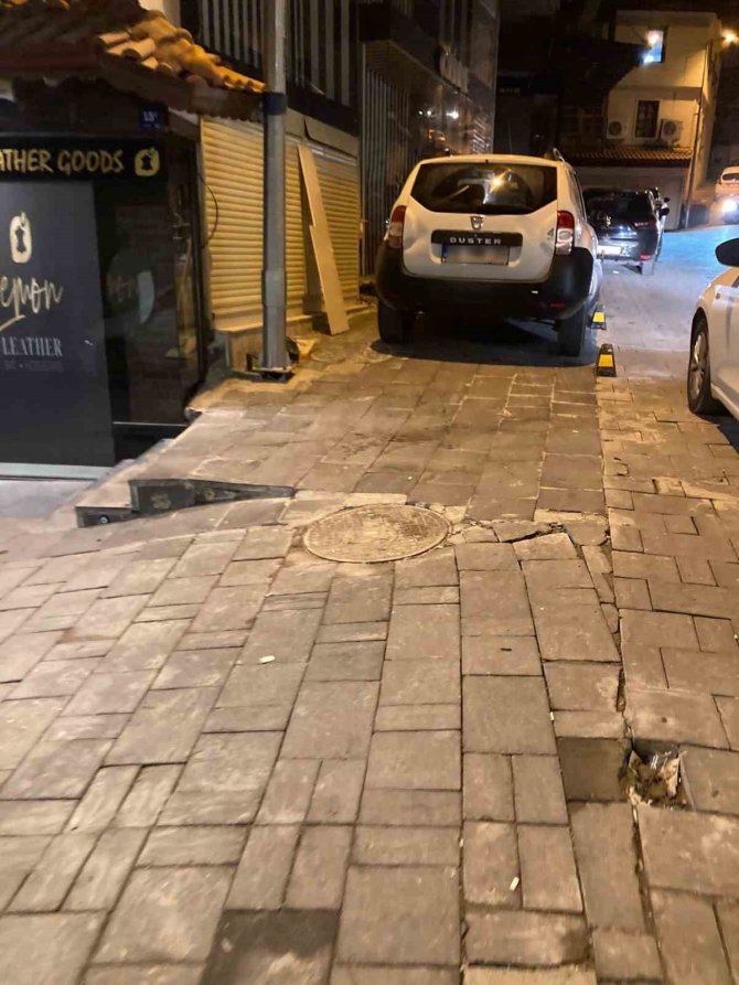 Kuşadası Belediyesi, Kamu Malına Zarar Verenlerin Ceza Alması İçin Harekete Geçti