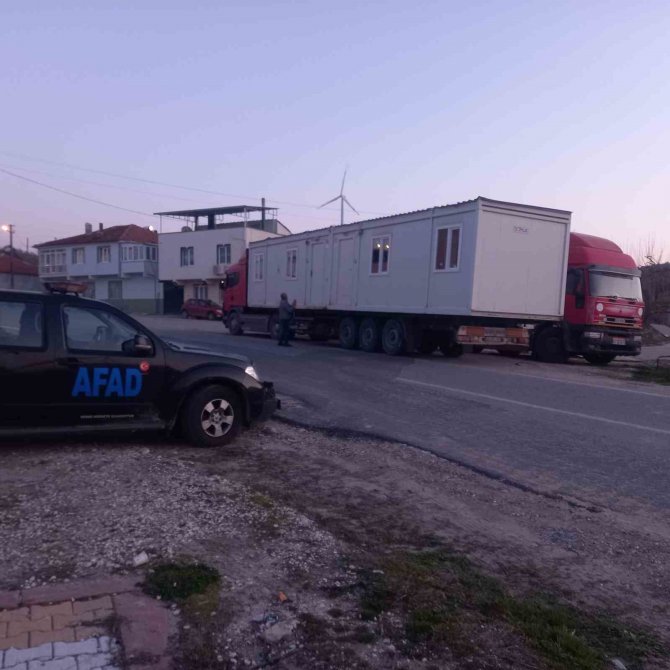 Deprem Bölgesinde 3 Bin 34 Manisalı Personel Görev Yapıyor