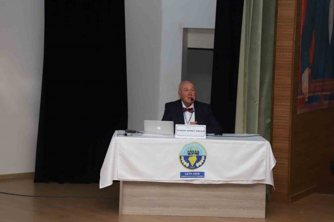 Prof. Dr. Övgün Ahmet Ercan: "Temel Derinliği Kısa Evler İntihar Evleridir"