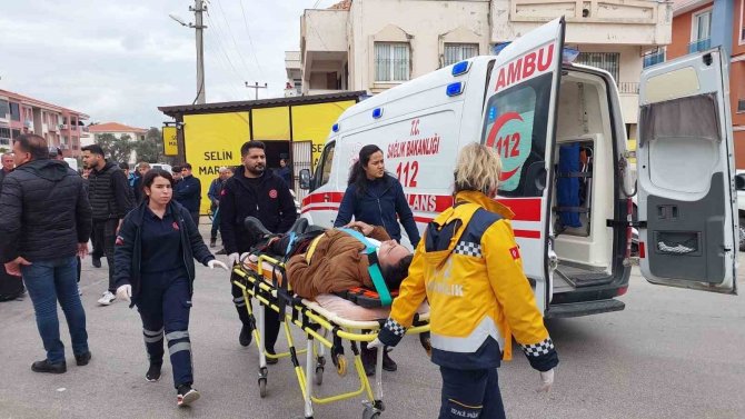 Milas’ta Traktöre Çarpan Motosikletli Kurye Yaralandı