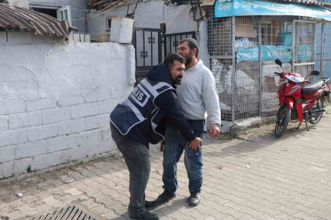 Polis, Aranan Şahısları Tek Tek Yakaladı