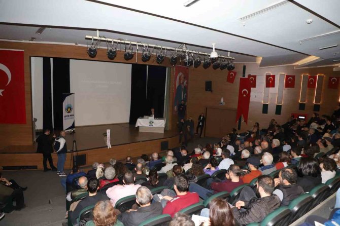 Prof. Dr. Övgün Ahmet Ercan: "Temel Derinliği Kısa Evler İntihar Evleridir"