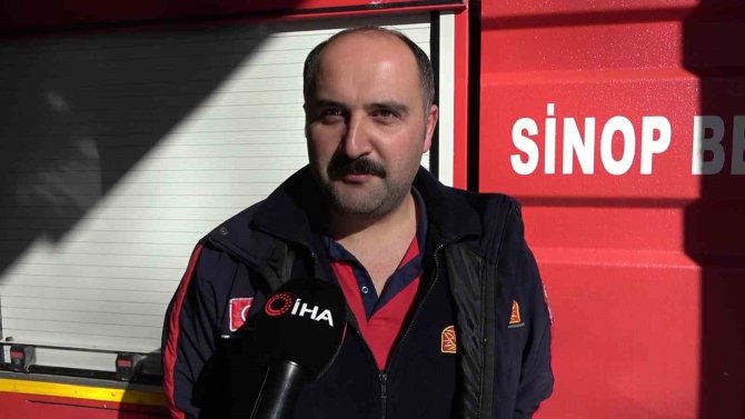 İ̇tfaiyecilerin Sansar Kurtarma Operasyonu Kameraya Yansıdı