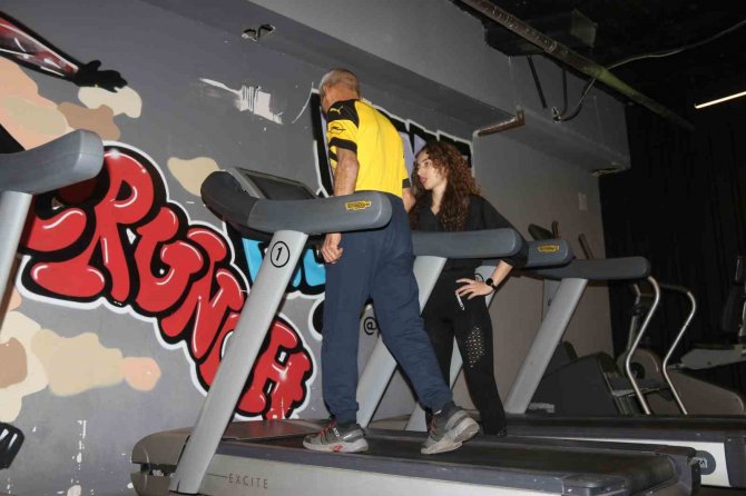 Galeria İ̇ş Merkezinin Altındaki Spor Salonunda Üyelik Kaydı Bulunan Tanık, Yüzme Havuzunu Anlattı