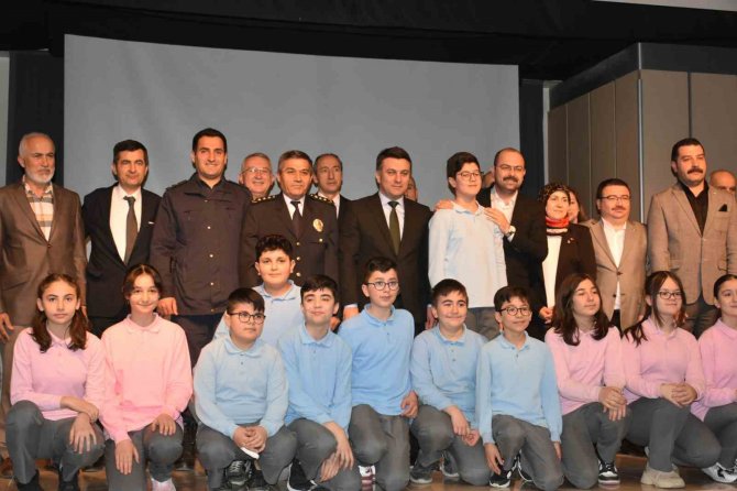 Tosya’da İ̇stiklal Marşı’nın Kabulü Kutlandı