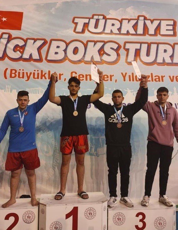 Elazığlı Sporculardan 2 Altın, 1 Bronz Madalya