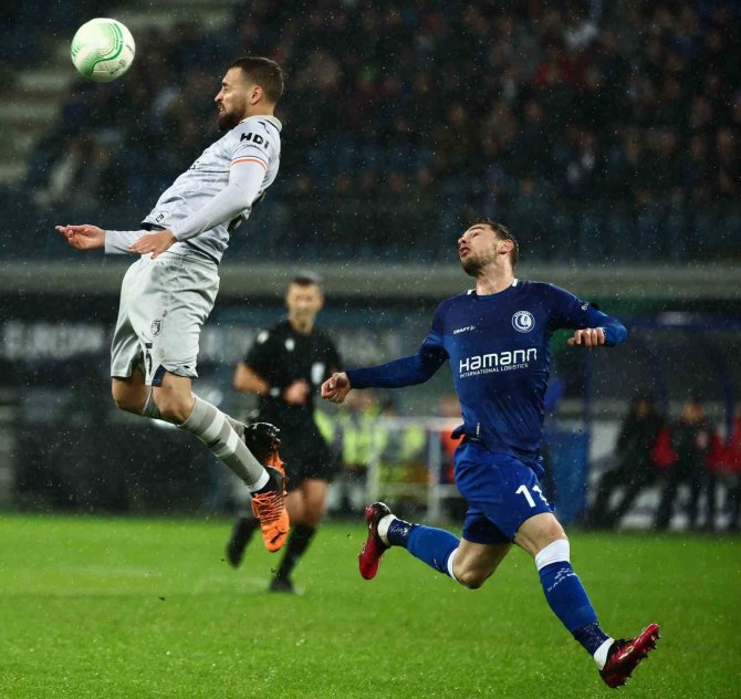 Uefa Avrupa Konferans Ligi: Gent: 1 - Medipol Başakşehir: 1 (İ̇lk Yarı)