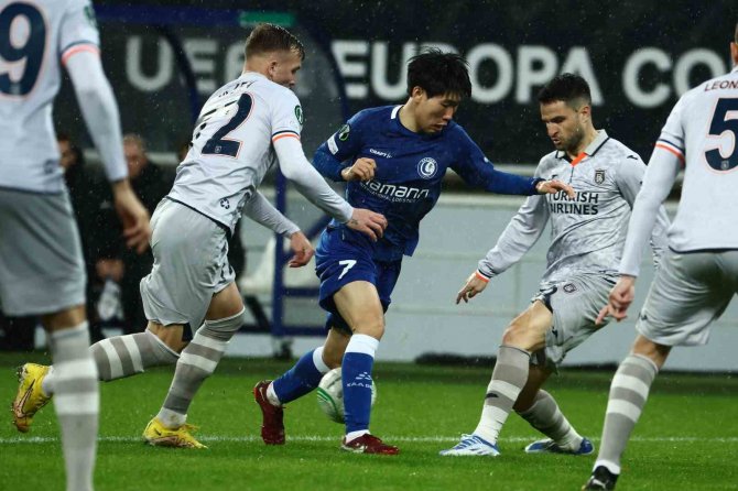 Uefa Avrupa Konferans Ligi: Gent: 1 - Medipol Başakşehir: 1 (İ̇lk Yarı)