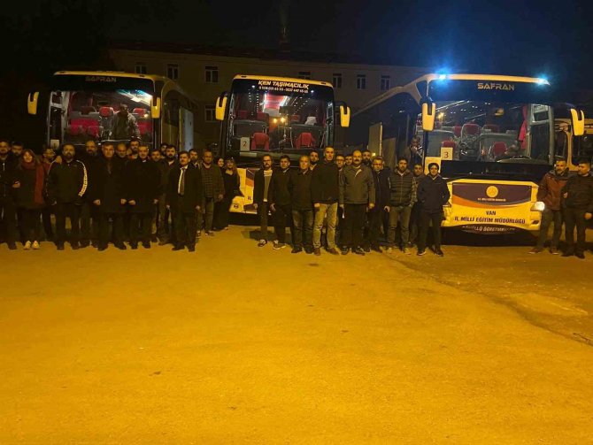 Vanlı 132 Gönüllü Öğretmen Destek İçin Deprem Bölgesine Gitti