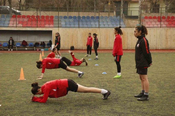 Denizli’nin Sultanları Yeni Sezona Hazır