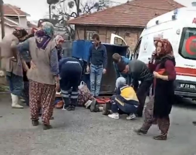 Zonguldak’ta Tarım Aracı Su Kuyusuna Çarptı: 3 Yaralı