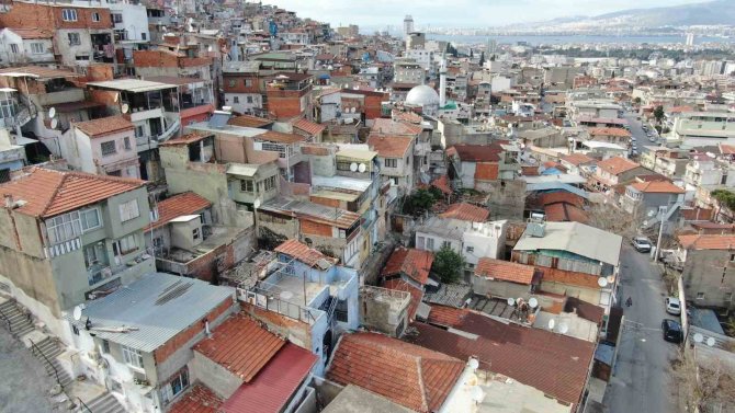 12 Yıl Önce Acil Kentsel Dönüşüm Kararı Alınan 5 Mahallede, Bir Çivi Bile Çakılmadı