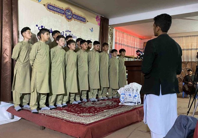 Afganistan’da Gazetecilerin Katıldığı Etkinliğe Saldırı: 1 Ölü, 8 Yaralı
