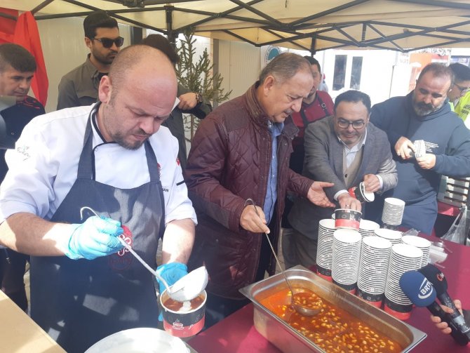 Özhaseki: “Kentsel Dönüşüme Karşı Çıkılan Yerde Tek Bir Bina Ayakta Kalmadı”