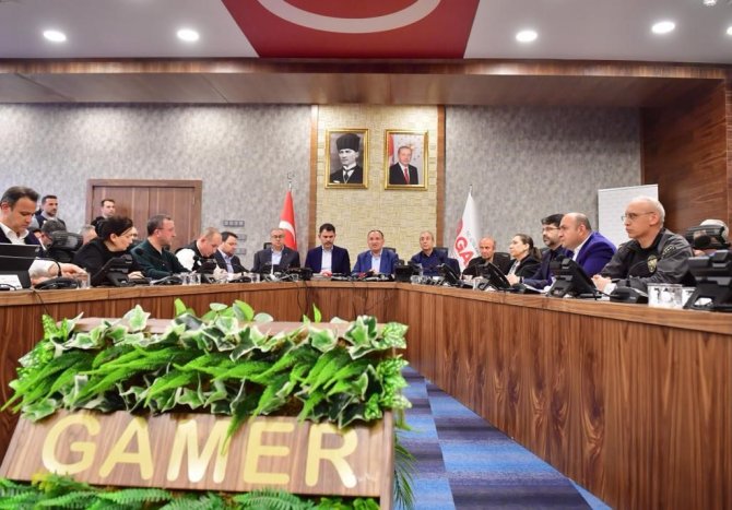 Bakan Kurum: "Diyarbakır’da 27 Bin 253 Konutun Sahada Fiilen Yapımına Başladık"