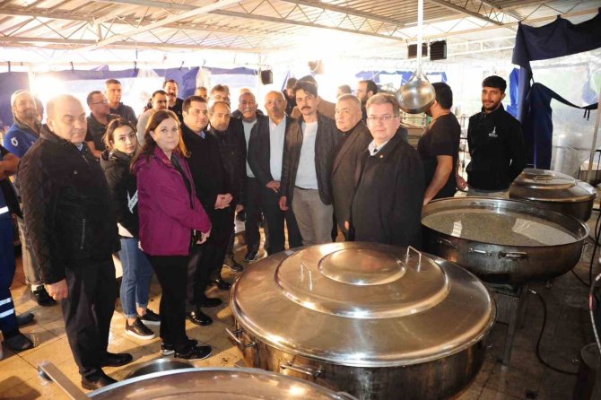 Chp Balçova Ve Torbalı Ekibi Osmaniye Nöbetinde