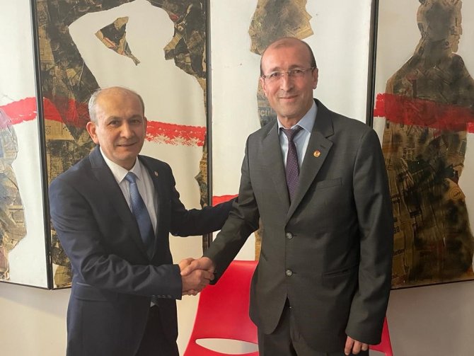 Denizli’de Gazeteciler Sandığa Gitti