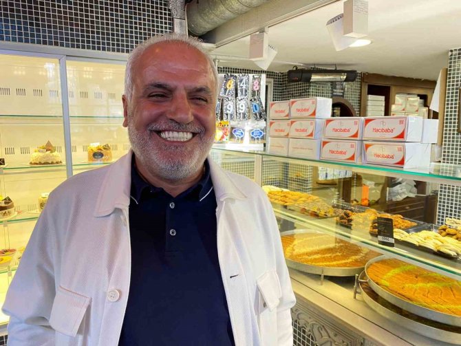 Hacıbaba Şubeleri Depremden Hasarsız Çıktı, Çalışan Kadrosuyla Çarklar Dönmeye Başladı