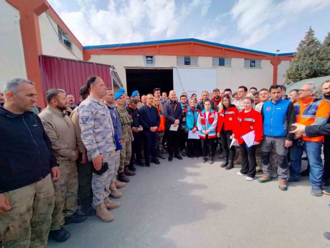 Bakan Soylu, Deprem Bölgesi İçin İhtiyaçları Açıkladı