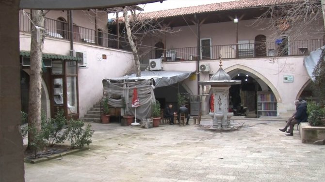 Bin 650 Yılında Yapılan Taşhan Çarşısı Depremde Zarar Görmedi