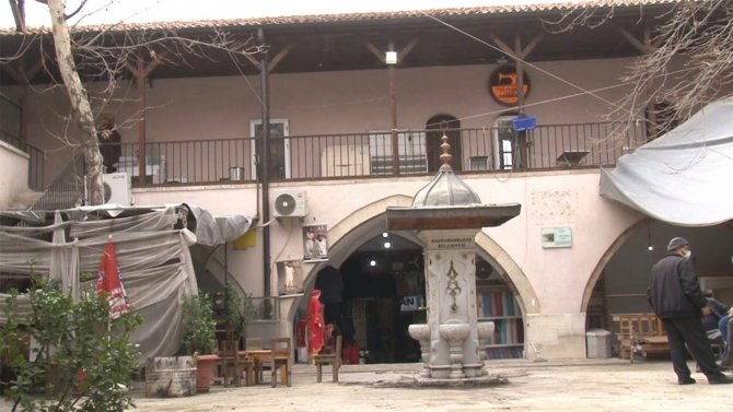 Bin 650 Yılında Yapılan Taşhan Çarşısı Depremde Zarar Görmedi