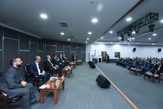 “Teknik, Sosyal, Ekonomik Ve Hukuki Boyutuyla Deprem Çalıştayı” Karatay’da Başladı