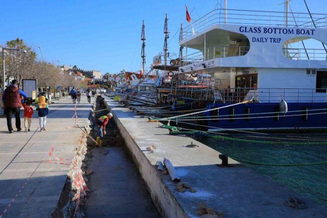 Marmaris Limanı Yenileniyor