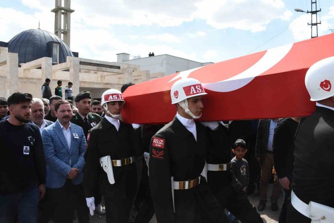 Nusaybin’de Vefat Eden Kıbrıs Harekatı Gazisi Törenle Defin Edildi