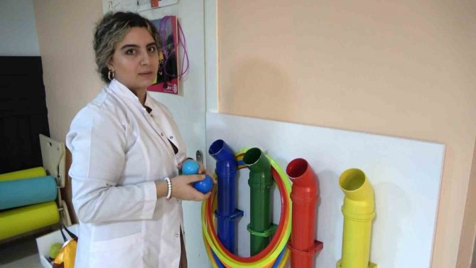 Psikolog Elif Özmen: “Deprem Sonrası Çocukların Günlük Akışını Bozmamak Gerekiyor”