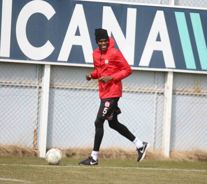 Sivasspor’da İ̇stanbulspor Maçı Hazırlıkları Başladı