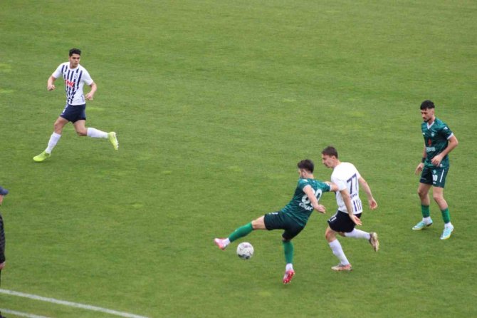Tff 2. Lig: Kırklarelispor: 0 - Sarıyer: 0