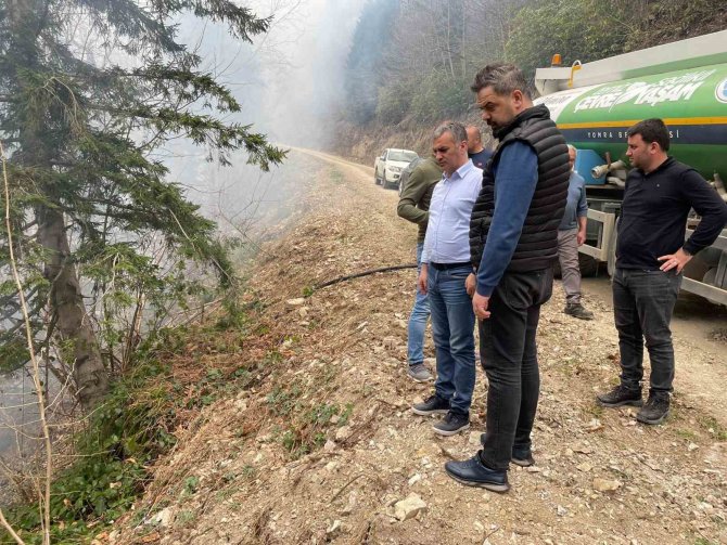 Trabzon’da Ormanlık Alanda Örtü Yangını Çıktı