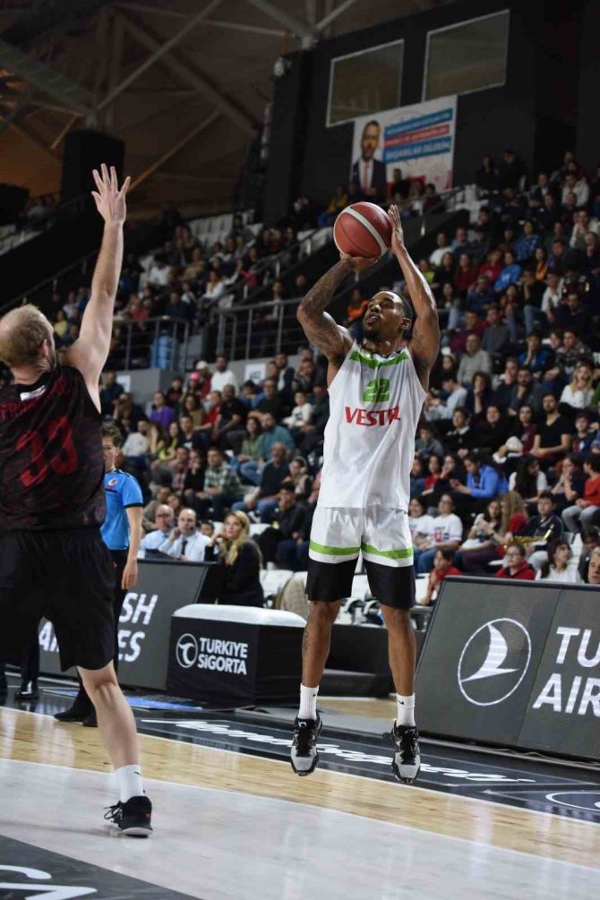 Basketbol Süper Ligi: Manisa Bbsk: 69 - Gaziantep Basketbol: 65