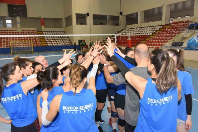 ‘Bizim Kızlar’ Çeyrek Finaller İçin Amasya’da