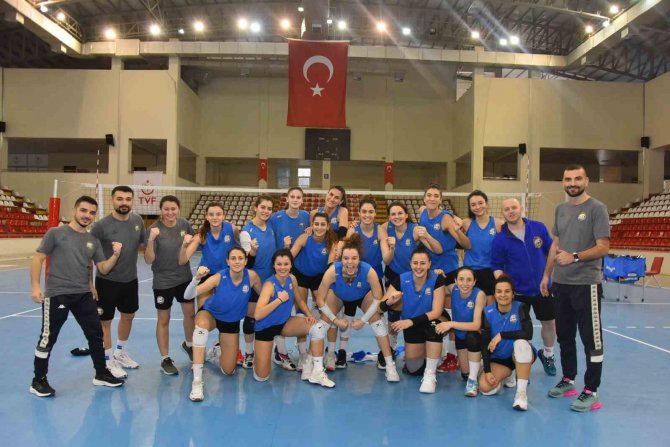 ‘Bizim Kızlar’ Çeyrek Finaller İçin Amasya’da