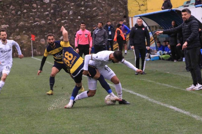 Tff 3. Lig: Belediye Derincespor: 5- Ağrı 1970 Spor: 0