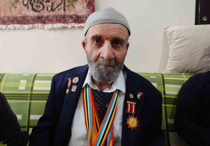 Kore Gazisi Temel Dedenin Tek İsteği Cumhurbaşkanı Erdoğan’ı Görebilmek