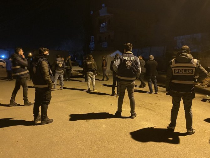 İ̇ki Grup Arasında Çıkan Kavgada 1 Kişi Gözaltına Alındı